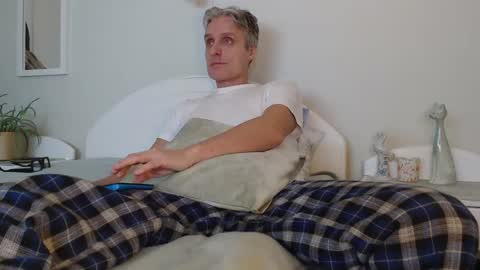 Snapshot of toffmen chatting on December 27, 3:49 pm Daniel Bisexual uncut 20cm online show from December 27, 3:49 pm