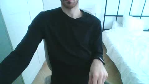 Martin online show from February 6, 9:32 am