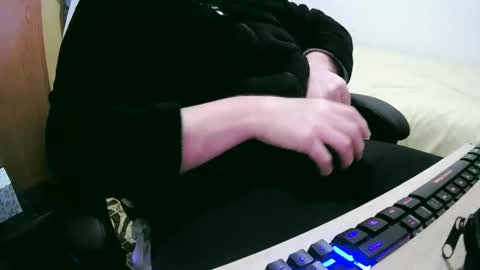 tolon408472 online show from January 7, 12:45 am