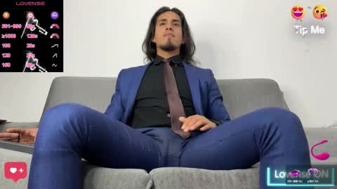 Snapshot of tom_blunt96 chatting on September 12, 9:59 pm TOM online show from September 12, 9:59 pm