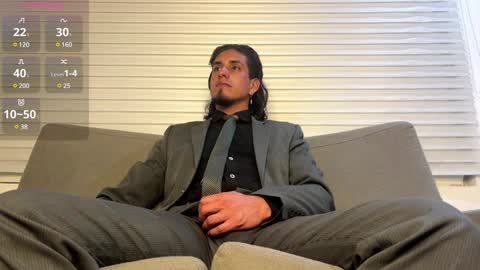 Snapshot of tom_blunt96 chatting on January 12, 4:52 am TOM online show from January 12, 4:52 am