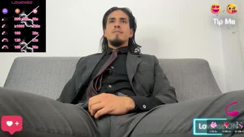 TOM online show from October 16, 8:06 pm