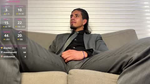 Snapshot of tom_blunt96 chatting on January 13, 3:36 pm TOM online show from January 13, 3:36 pm