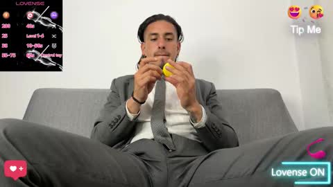 TOM online show from October 20, 4:11 pm