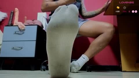 Tom online show from October 10, 3:06 pm