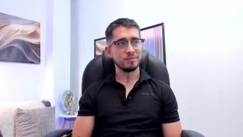 Tomas online show from May 31, 6:09 pm