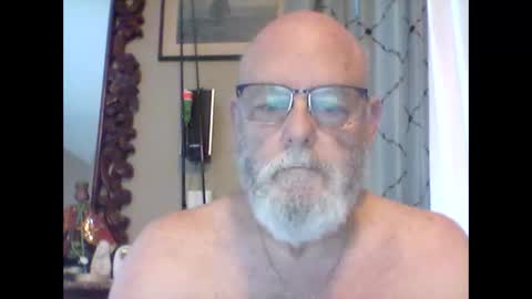 Tommie online show from December 16, 1:29 pm