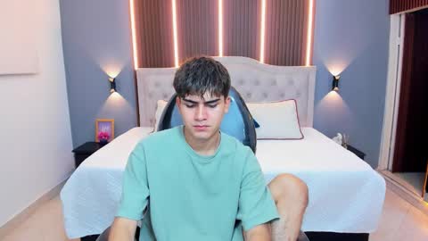 Tommy  online show from January 9, 3:23 am