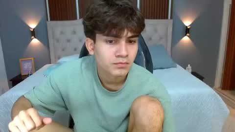 Snapshot of tommy18__ chatting on September 26, 4:54 am Tommy online show from September 26, 4:54 am