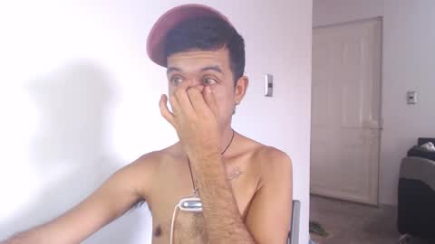   Thomas    online show from October 15, 4:03 pm