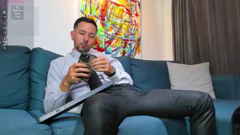 tommy_raym0ndg online show from October 17, 8:13 pm