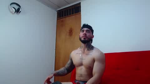 Snapshot of tommyblessd1 chatting on January 18, 9:24 pm Steven online show from January 18, 9:24 pm