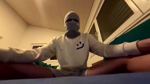 Kayden online show from March 21, 6:45 pm