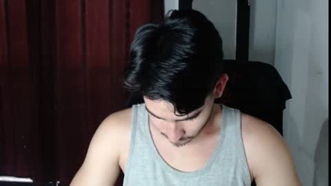 tommycutee21 online show from June 12, 11:30 am