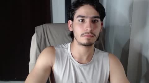tommycutee21 online show from May 13, 6:21 am