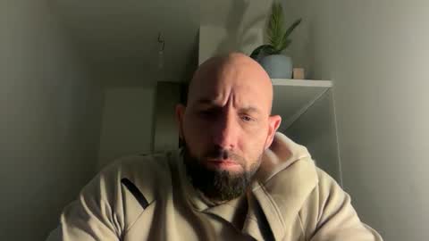 Thomas Fit online show from October 12, 4:56 pm