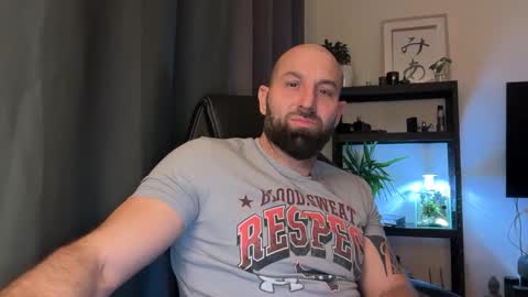 Thomas Fit online show from November 29, 9:06 pm