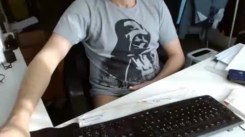 Tom online show from February 28, 8:24 am