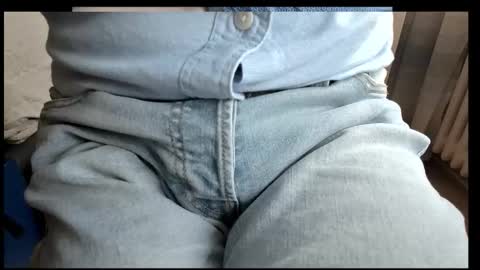 Tom online show from October 19, 11:24 am