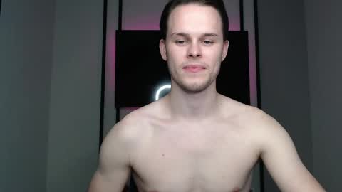 tomy_fleck online show from December 14, 1:27 pm