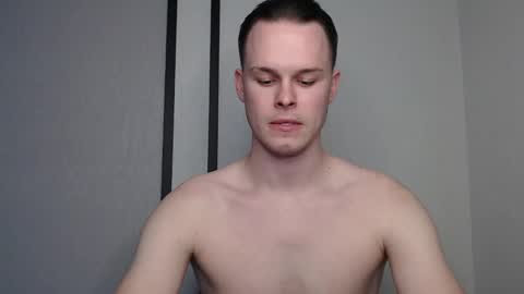 tomy_fleck online show from February 17, 12:59 pm