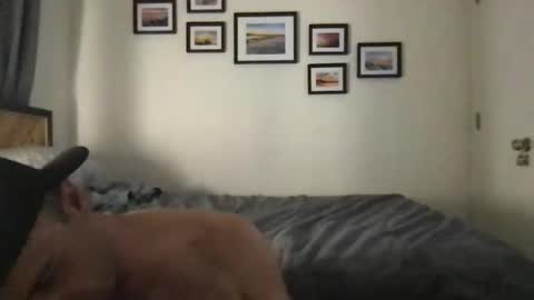 tongueudeep1 online show from October 24, 12:07 pm