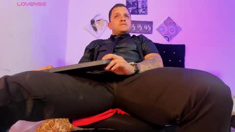 Tonny Landri online show from October 11, 5:22 am