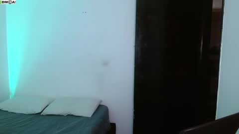 Snapshot of tonyking21 chatting on February 22, 10:26 pm ANTONY online show from February 22, 10:26 pm