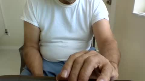 Snapshot of tonymcfly99 chatting on January 27, 7:13 pm tonymcfly99 online show from January 27, 7:13 pm