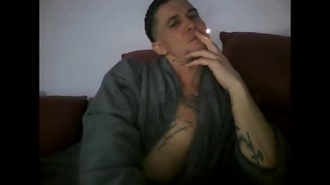 tonystrawberry online show from February 8, 2:17 am