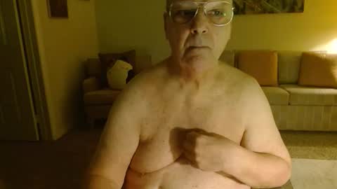 tonysview12000 online show from December 21, 1:13 am