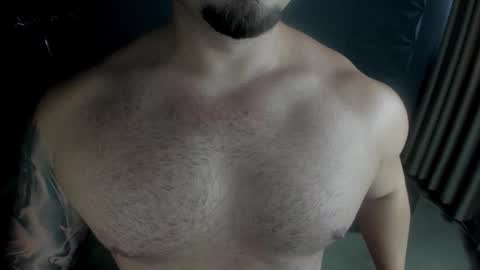 Snapshot of tonywilcoxx chatting on September 23, 6:35 am TonyWilcox online show from September 23, 6:35 am