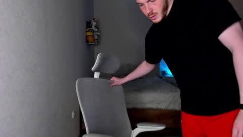 toohornyserj online show from October 11, 9:08 pm