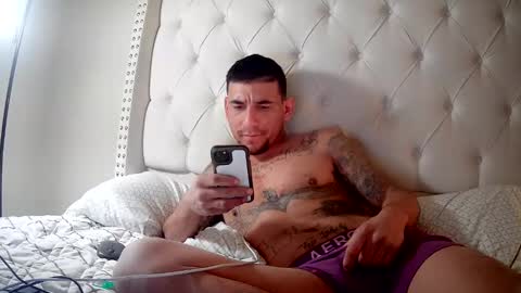 toomuchsmoke online show from November 6, 4:37 am