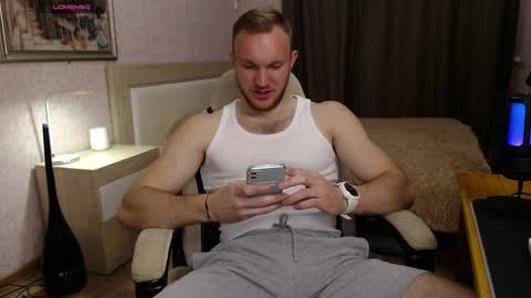 Glebaty online show from April 18, 7:07 pm