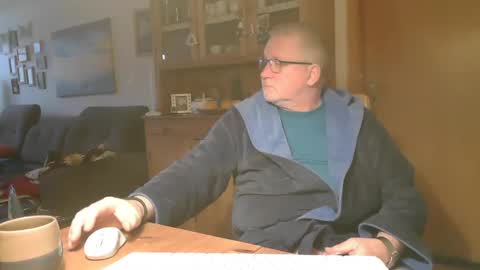 Snapshot of toto758 chatting on December 30, 10:53 am toto758 online show from December 30, 10:53 am