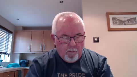 Snapshot of touchwood25 chatting on January 7, 9:32 am TOUCHWOOD25 online show from January 7, 9:32 am
