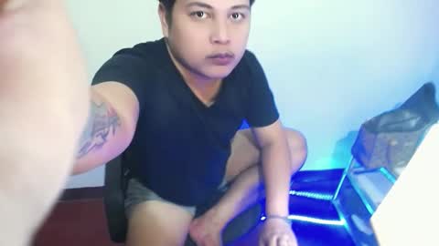 toughcockcrodile online show from January 27, 6:52 pm