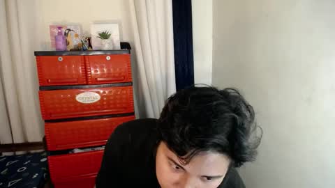 toughcockcrodile online show from December 3, 4:50 pm