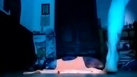 Snapshot of toxicidad_sex chatting on February 21, 10:50 am toxicidad_sex online show from February 21, 10:50 am