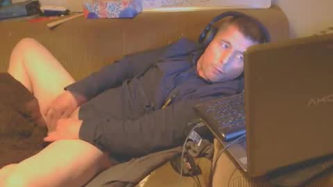 Toyboy online show from October 16, 3:53 pm