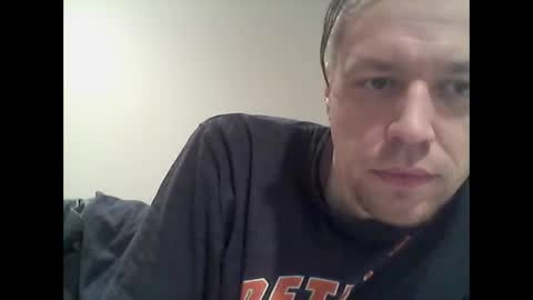 Shooter McGavin online show from December 23, 7:06 am