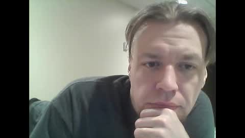 Shooter McGavin online show from March 8, 9:24 am