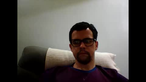 trcarvalho online show from October 24, 6:53 pm