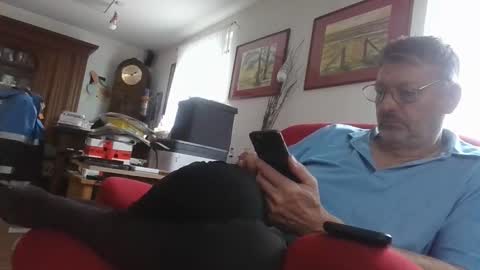 trebgeis1 online show from October 24, 11:45 am