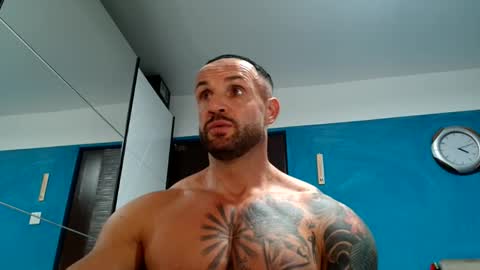 tridentmuscles online show from October 8, 1:15 pm