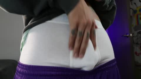 - trieone online show from April 15, 4:40 pm