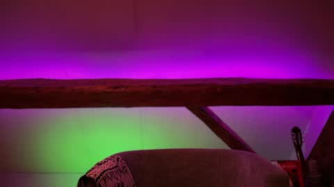 Triton online show from April 18, 7:58 pm