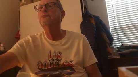 Snapshot of troffer1020 chatting on September 18, 10:12 pm Troffer online show from September 18, 10:12 pm