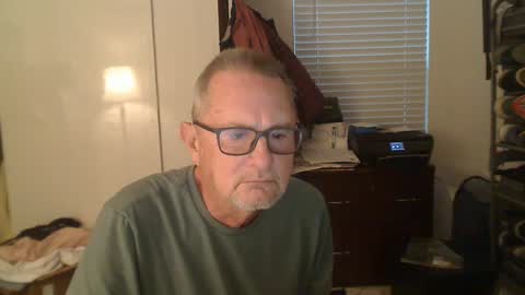 Snapshot of troffer1020 chatting on January 21, 10:30 pm Troffer online show from January 21, 10:30 pm